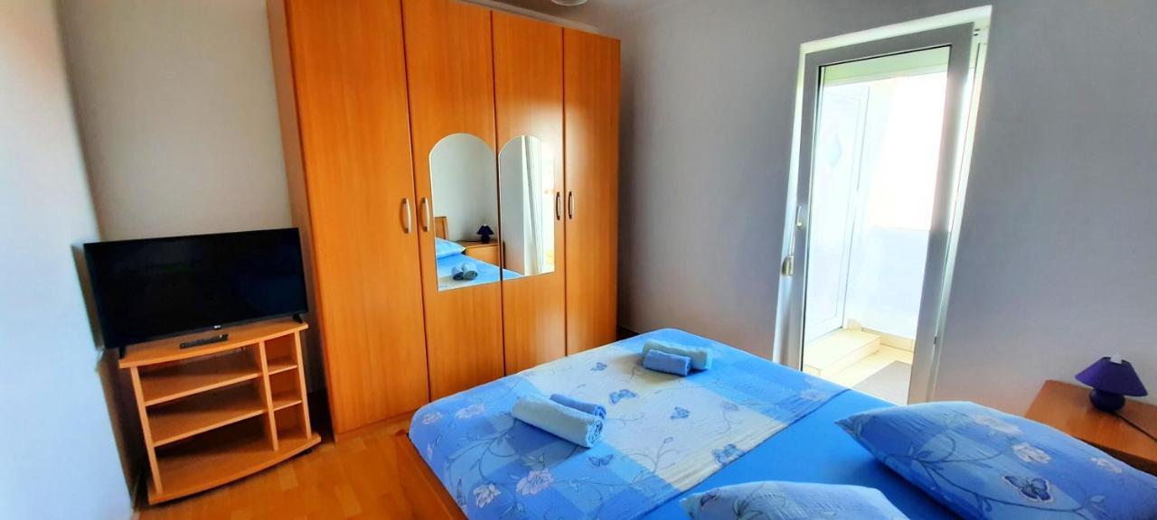 Apartment Miroslav Đảo Krk Ngoại thất bức ảnh